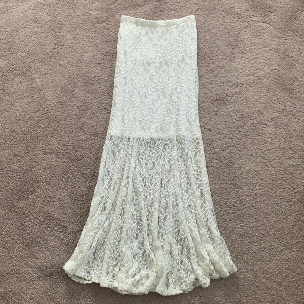 White lace maxi skirt